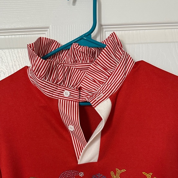 Red Women's Christmas Blouse with Ruffled Sleeves medium nwot - Picture 7 of 10